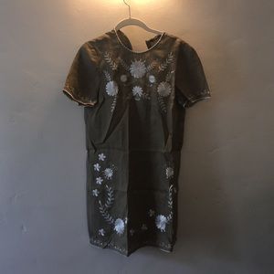 Zara NWT embroidered dress
